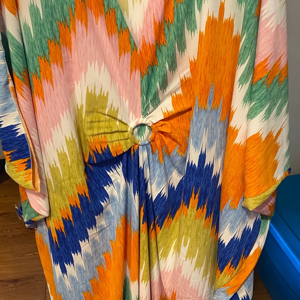 Colorful Chevron Patterned Dress - Picture 3 of 6